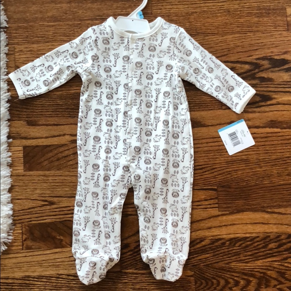 NWT Little Me sleeper size 6 months